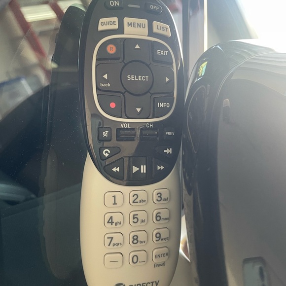 DIRECTV Universal Remote Control - Picture 3 of 5